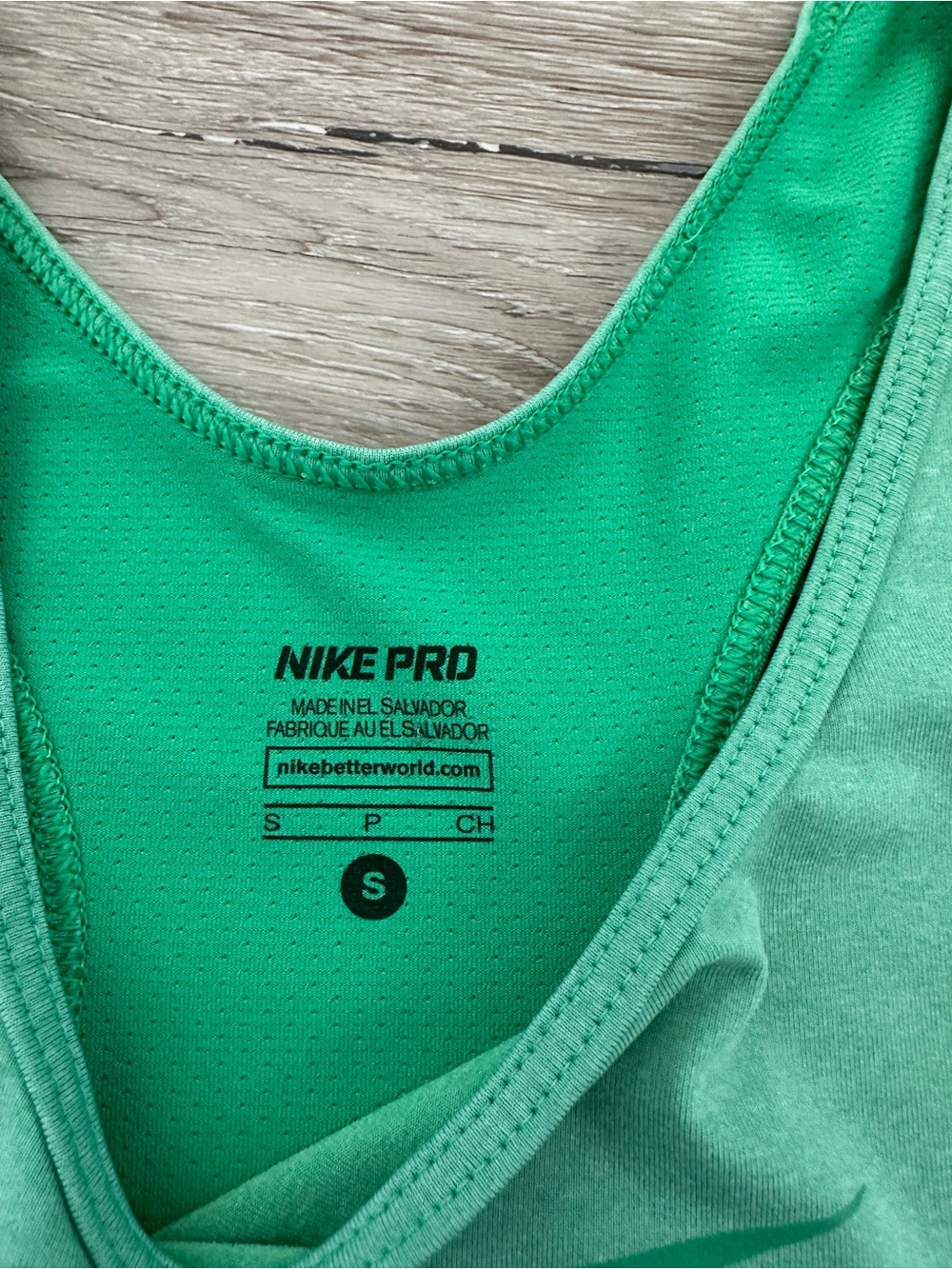 Nike Green Racerback Performance Tank - Picture 4 of 6